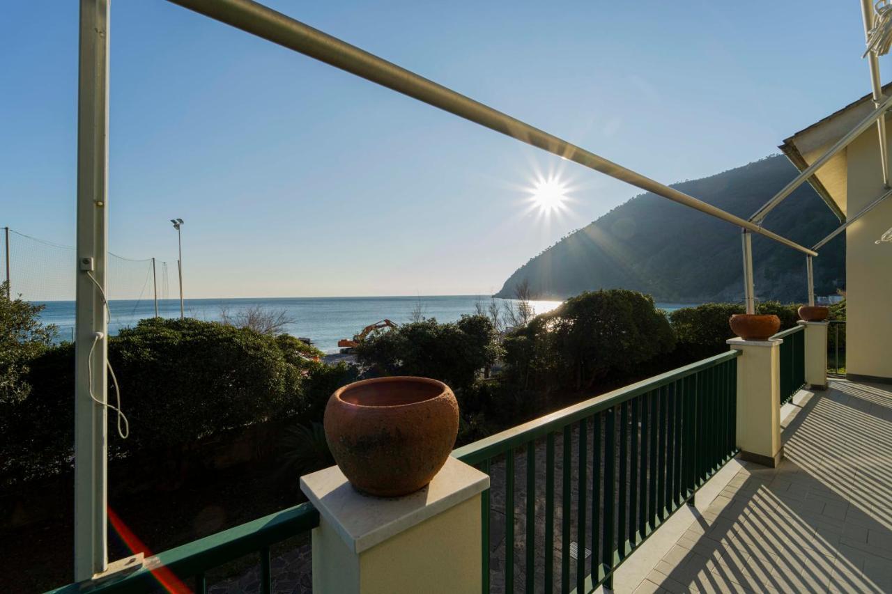 111 - Casa La Secca Vista Mare, 100Metri Dalla Spiaggia E Mare 모네글리아 외부 사진